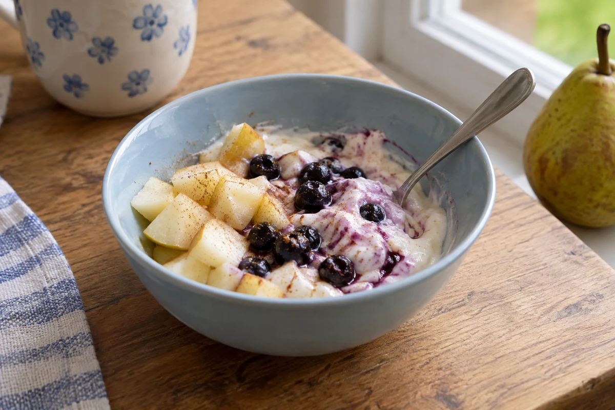 Mix-your-own pear & blueberry quark